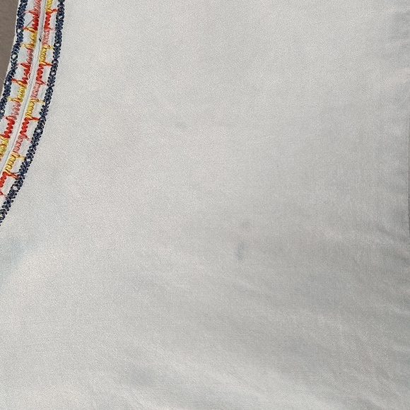 Andree pullover blouse size medium  light blue embroidered floral throughout - Picture 6 of 6